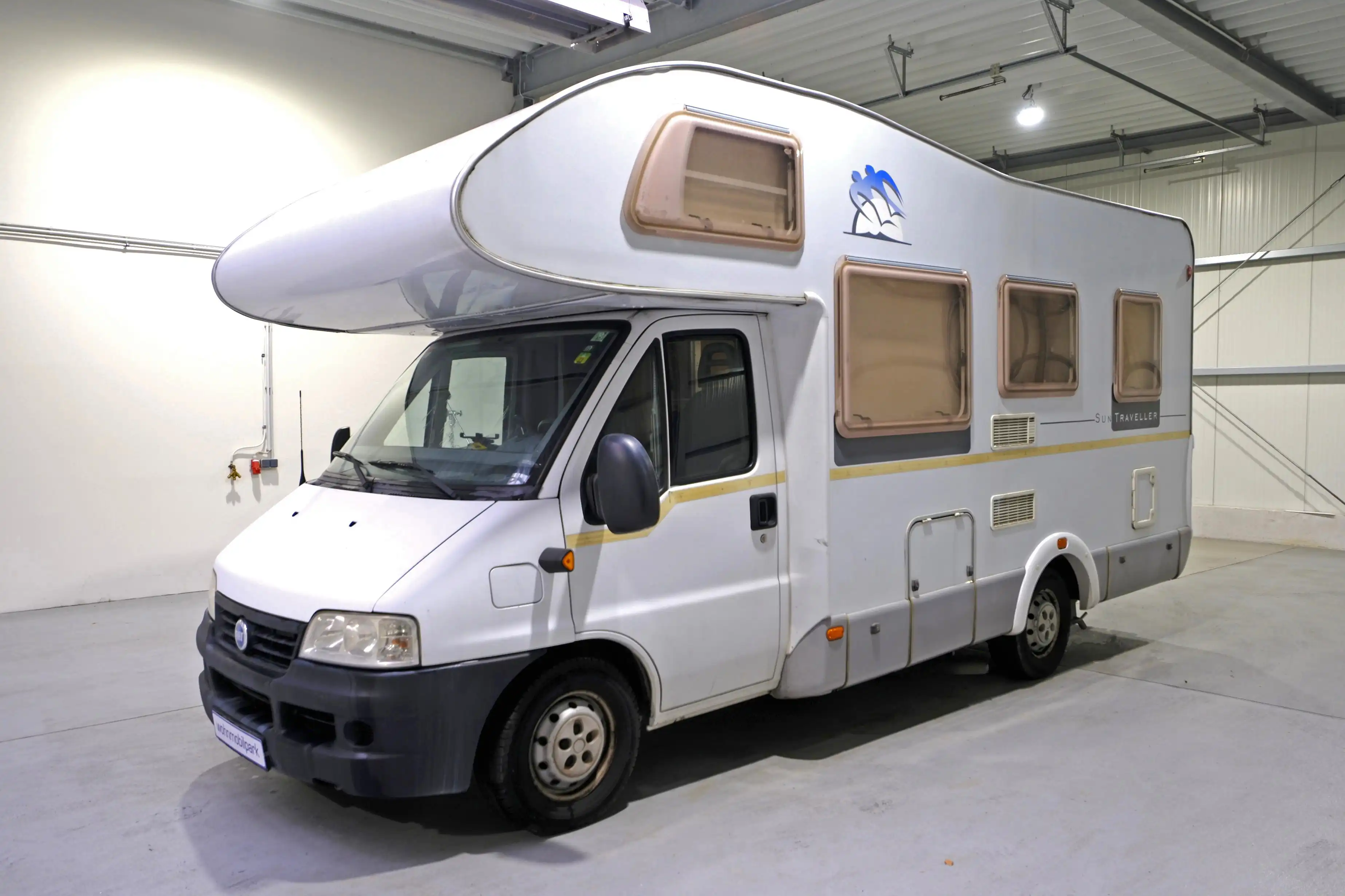 KNAUS Sun Traveller A 600 MF - Ansicht 2